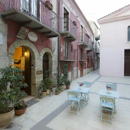 Antica Dimora San Girolamo Hotel Licata Luaran gambar